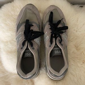 Used New Balance 998